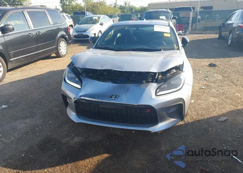 2023 Toyota Gr86 Premium из США, поврежденный, VIN JF1ZNBE1XP9760910